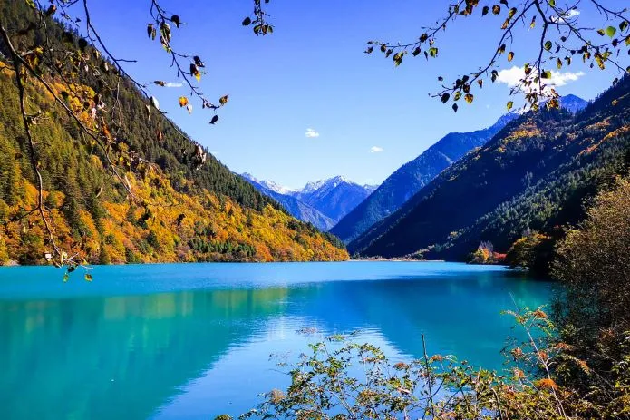 ทัวร์จีน เฉิงตู จิ่วจ้ายโกว หวงหลง สี่ดรุณี (ลงร้าน) 