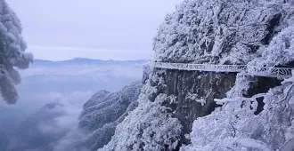 ทัวร์จีน ฉางซา จางเจียเจี้ย  ฝูหรงเจิ้น เทียนเหมินซาน ประตูสวรรค์ (ลงร้าน)