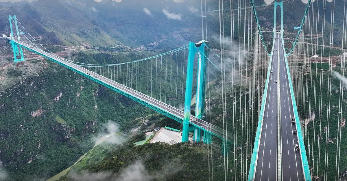 ทัวร์จีน คุนหมิง ซิงอี้ สะพานฮวาเจียง หุบเหวน้ำตกร้อยสาย (ลงร้าน)