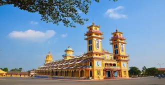 ทัวร์เวียดนามใต้ โฮจิมินห์ โบสถ์นอร์ทเทรอดาม เดินตลาดเบนถัน (ไม่ลงร้าน)