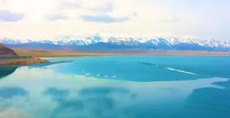 ทัวร์จีน ซินเจียง อูลูมู่ฉี อี้ลี่  อัญมณีสีคราม ทะเลสาบไซหลี่มู่ ภูมิทัศน์โพลนหิมะ (ไม่ลงร้าน)