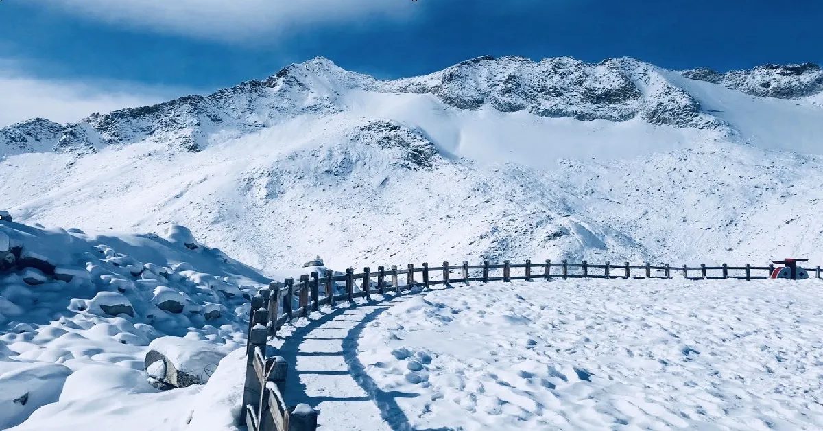 ทัวร์จีน เฉิงตู ตะลุย 3 อุทยาน ภูเขาหิมะวาวู่  ปี้เผิงโกว ต๋ากู่ปิงชวน (ไม่ลงร้าน)