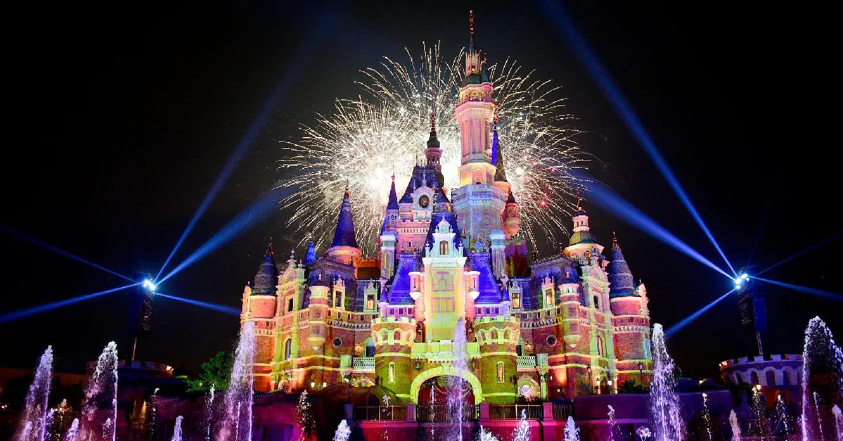 ทัวร์จีน เซี่ยงไฮ้ ผู่หยวน ดิสนีย์แลนด์ ขึ้นหอไข่มุก ชมเมืองโบราณผู่หยวน (ไม่ลงร้าน)