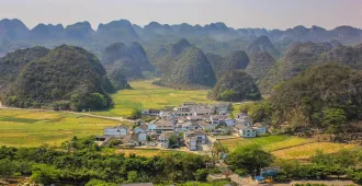 ทัวร์จีน คุนหมิง กุ้ยโจว ซิงอี้ สะพานฮวาเจียง ป่าภูเขาหมื่นยอด (ไม่ลงร้าน)