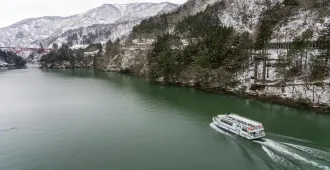 ทัวร์ญี่ปุ่น โทยามะ ฮาคุบะ ฟูจิ โตเกียว ล่องเรือแม่น้ำโซกาวะ หมู่บ้านโกคายามะ