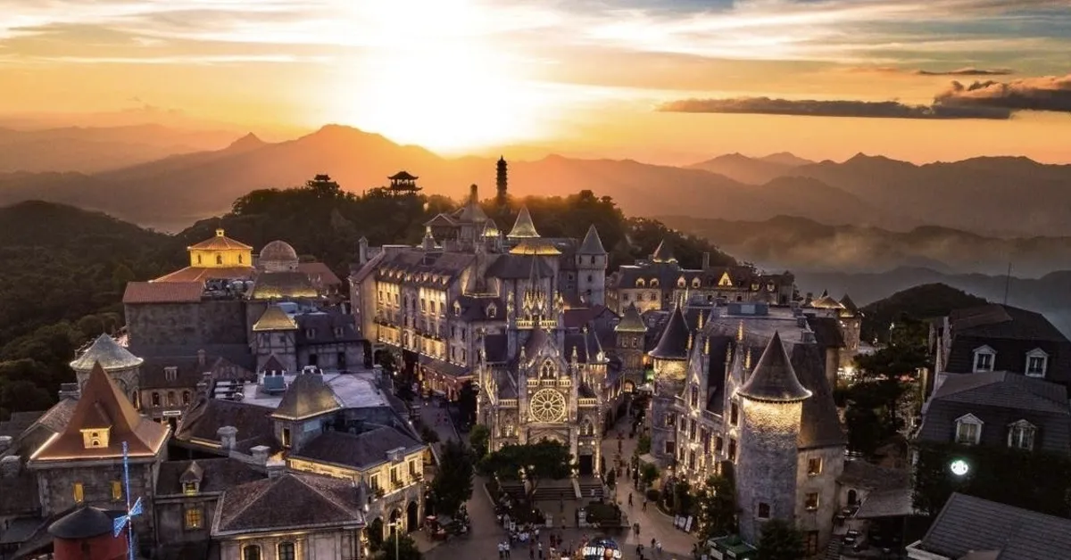 ทัวร์เวียดนามกลาง ดานัง ฮอยอัน ล่องเรือกระด้ง นั่งกระเช้าไฟฟ้าขึ้น บานาฮิลล์ (ลงร้าน)