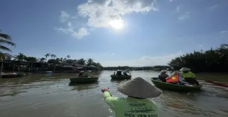 ทัวร์เวียดนามกลาง ดานัง ฮอยอัน บานาฮิลล์ สะพานมือ ล่องเรือกระด้ง ชมสวนดอกไม้ (ลงร้าน)