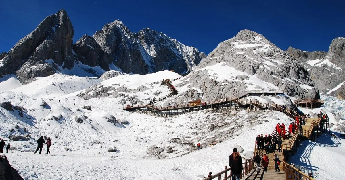 ทัวร์จีน ลี่เจียง ต้าลี่ ภูเขาหิมะมังกรหยก ทะเลสาบเอ๋อไห่ (ลงร้าน)