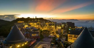 ทัวร์เวียดนามกลาง ดานัง ฮอยอัน บานาฮิลล์ ชมสะพานมือยักษ์ ล่องเรือกระด้ง (พักบนบานาฮิลล์ 1 คืน + ลงร้าน)