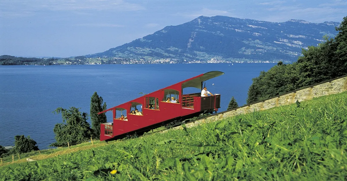 ทัวร์ยุโรป สวิสเซอร์แลนด์ เยอรมัน ออสเตรีย อิตาลี ยอดเขาริกิ ปราสาทนอยชวานสไตน์