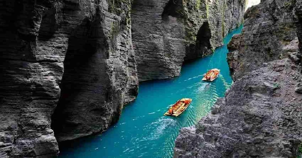 ทัวร์จีน ฉงชิ่ง เอินซือ 2 มณฑล เสฉวน หูเป่ย ถ้ำเถิงหลง ล่องเรือมังกรก้งสุ่ย ผิงซานแกรนด์แคนย่อน (ไม่ลงร้าน)