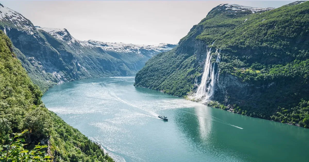 Scandinavia Denmark Norway Finland Sweden Copenhagen Oslo Bergen Stockholm Helsinki Flamsbana DFDS Silja Line - ทัวร์สแกนดิเนเวีย เดนมาร์ก นอร์เวย์ ฟินแลนด์ สวีเดน โคเปนเฮเกน ออสโล เบอร์เกน สต็อกโฮล์ม เฮลซิงกิ รถไฟฟลัมสบาน่า ล่องเรือสำราญ DFDS และ Silja Line