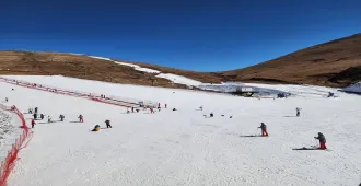 ทัวร์จีน คุนหมิง มองโกเลียใต้ ลานสกีฮุ่ยเจ๋อ ภูเขาทุ่งหญ้าแห่งมองโกเลียน้อย (ลงร้าน)