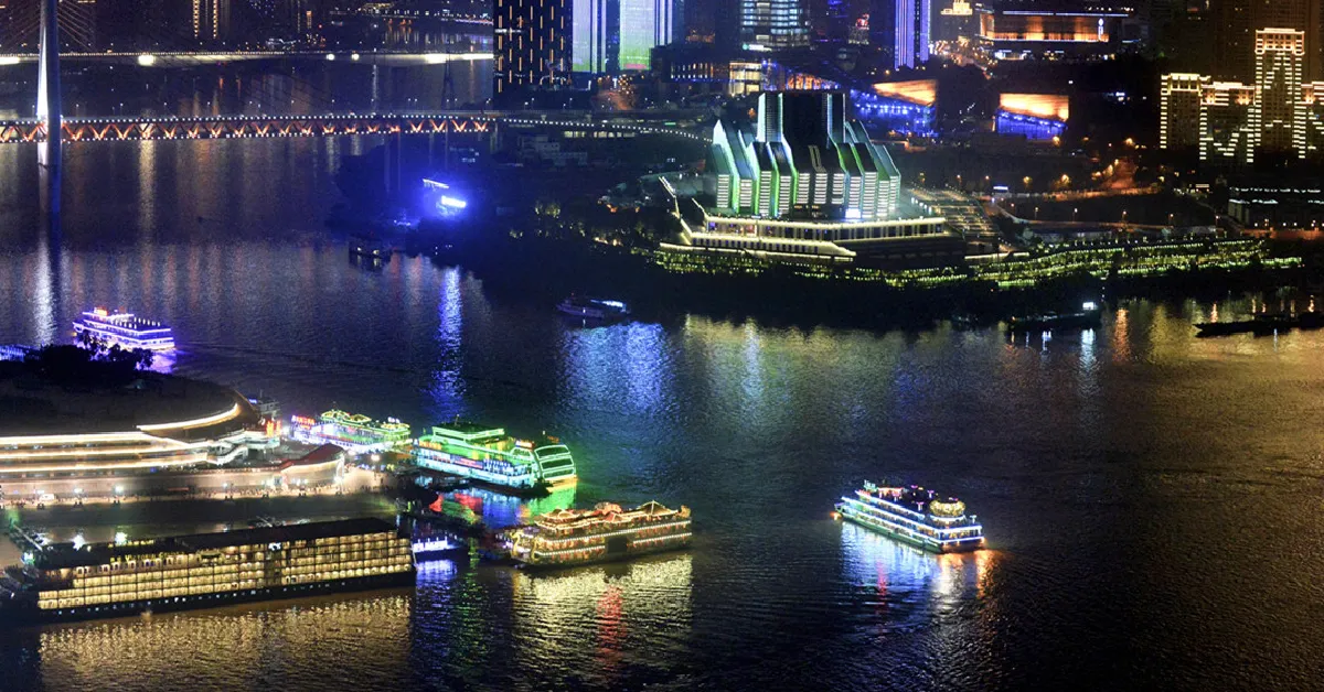 ทัวร์จีน ฉงชิ่ง อู่หลง ต้าจู๋ ล่องเรือแม่น้ำเหลี่ยงเจียง (ลงร้าน)