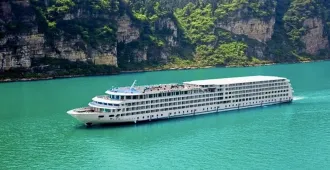 ทัวร์จีน ซุปตาร์ อี๋ชาง จางเจียเจี้ย ล่องเรือชมวิวเขื่อนซานเสีย (ลงร้าน)