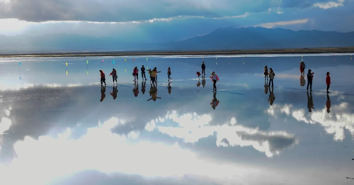 ทัวร์จีน เส้นทางสายไหม ตุนหวง เจียยู่ จางเย่ ฉาข่า ซีหนิง ทะเลสาบเกลือ (ลงร้าน)