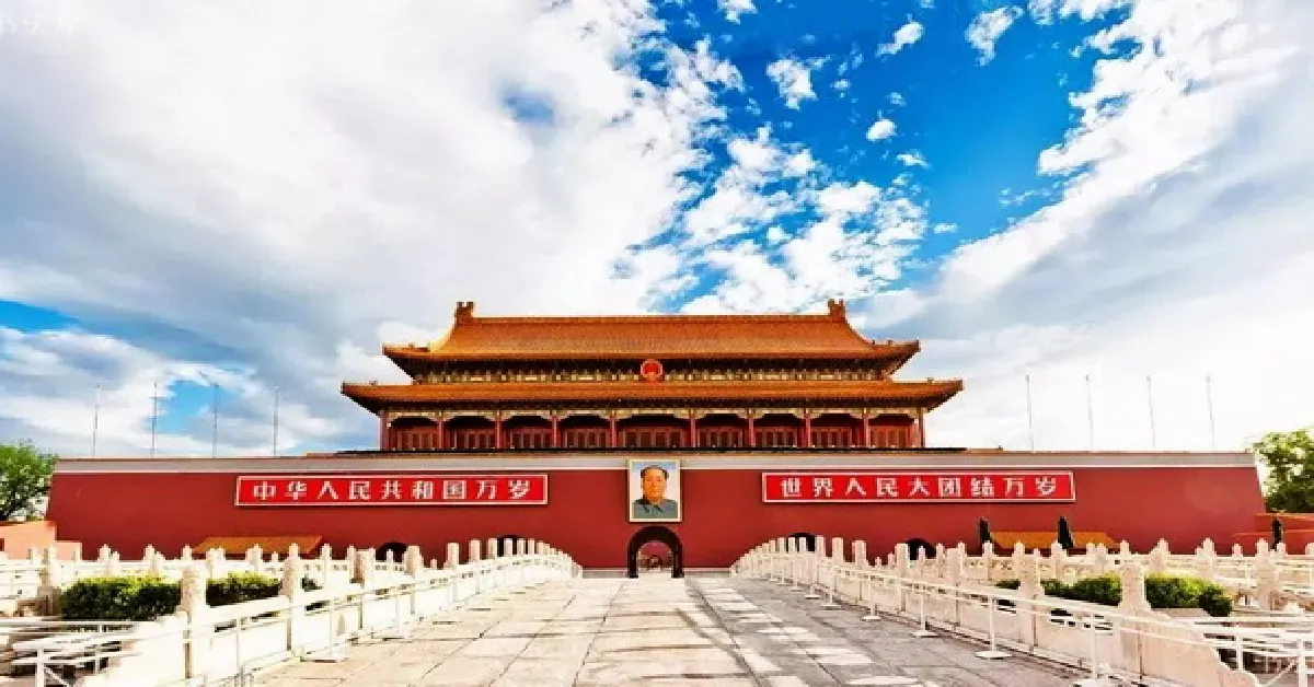 ทัวร์จีน ปักกิ่ง เช็คอินกำแพงเมืองจีน พระราชวังกู้กง หอฟ้าเทียนถาน ช้อปปิ้งย่านฮิตซานหลีถุนและต้าฉีเจียง (ไม่ลงร้าน)