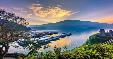 ทัวร์ไต้หวัน ไทเป ไถจง หนานโถว ล่องเรือทะเลสาบสุริยันจันทรา