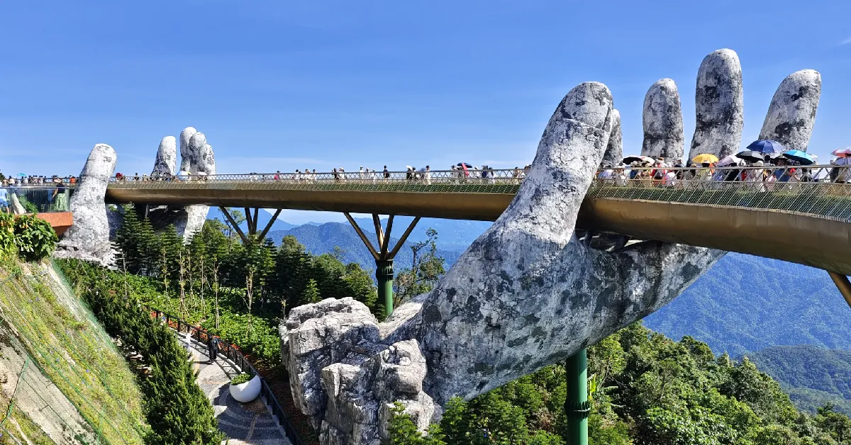ทัวร์เวียดนามกลาง ดานัง ฮอยอัน บานาฮิลล์ สะพานมือ (ไม่ลงร้าน+พักบานาฮิลล์ 2 คืน)