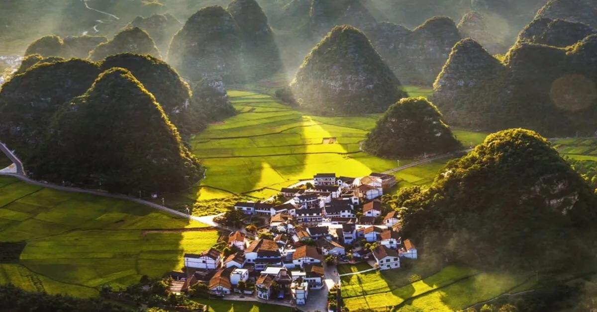 ทัวร์จีน คุนหมิง กุ้ยโจว สะพานแขวนฮวาเจียง (ไม่ลงร้าน)