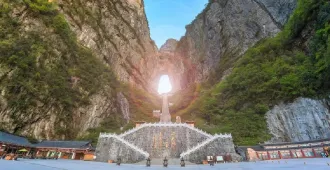 ทัวร์จีน ซุปตาร์ ฉางซา จางเจียเจี้ย เทียนเหมินซาน (ลงร้าน)