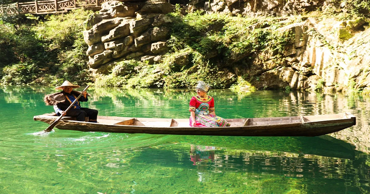 ทัวร์จีน บินตรง ฉงชิ่ง เอินซือ แกรนด์แคนยอนผิงซาน หมู่บ้านฉือชี่โขว่ (ไม่ลงร้าน)