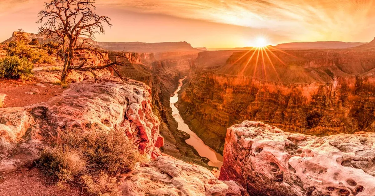 ทัวร์คาซัคสถาน อัลมาตี ทะเลสาบโคลไซ จุดชมวิวเขาค็อกโทเบ อุทยานแห่งชาติชารีนแคนยอน 