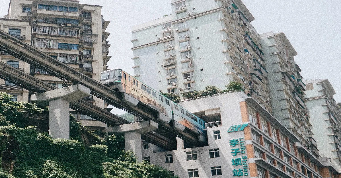 ทัวร์จีน ฉงชิ่ง หยีชาง อุทยานหลุมฟ้าอู่หลง รถไฟทะลุตึก (ไม่ลงร้าน)