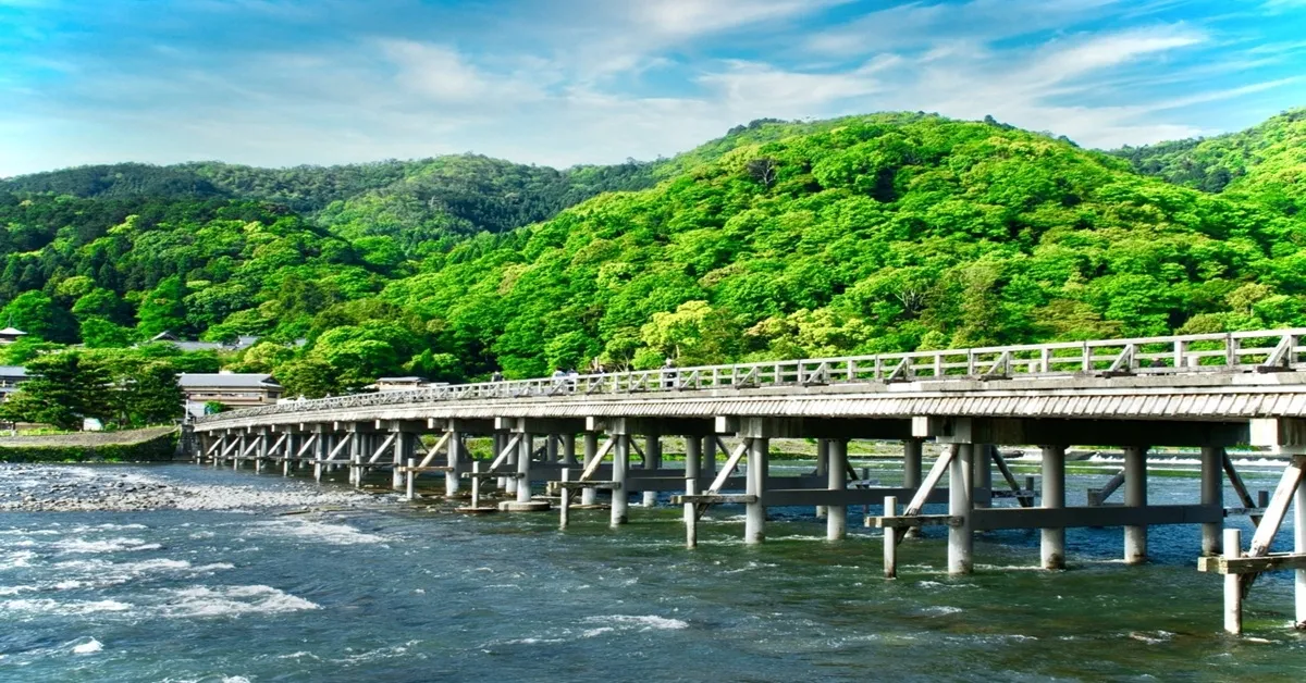 ทัวร์ญี่ปุ่น โอซาก้า เกียวโต ป่าไผ่อาราชิยาม่า ปราสาทโอซาก้า สะพานโทเก็ตสึเคียว