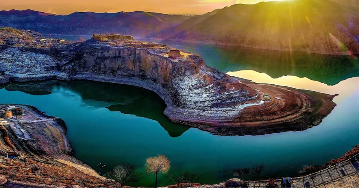 ทัวร์จีน มองโกเลียใน ชมทุ่งหญ้า สัมผัสทะเลทราย แกรนด์แคนยอนสุดอลังการ (ไม่ลงร้าน)