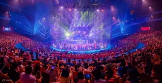 ทัวร์จีน กวางโจว จูไห่ สวนสนุก Chimelong ชมโชว์กายกรรม ช้อปปิ้งเป่ยจิงลู่ (ลงร้าน)