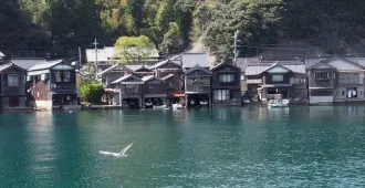 ทัวร์ญี่ปุ่น มหัศจรรย์ โอซาก้า เกียวโต นารา มิยาสึ อิเนะ หมู่บ้านชาวประมงอิเนะ จุดชมวิวอะมาโนฮาชิดาตะ (พักออนเซ็น 2 คืน)