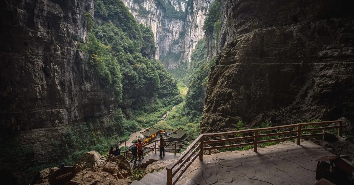 ทัวร์จีน ฉงชิ่ง อู่หลง เขานางฟ้า อุทยานหลุมฟ้า (ไม่ลงร้าน)