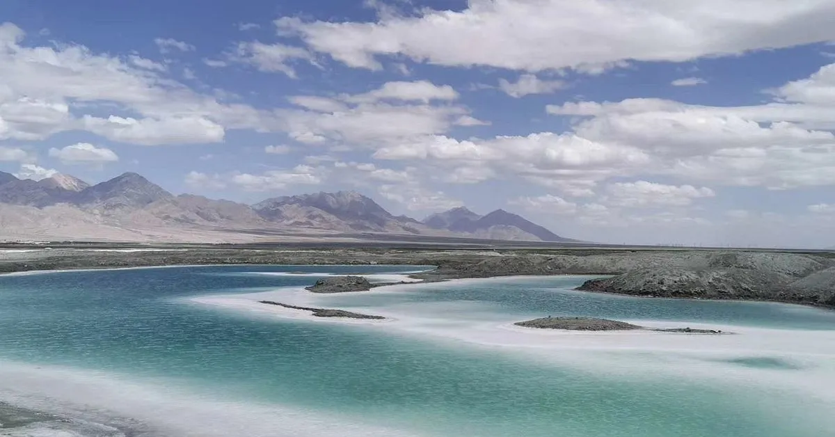 ทัวร์จีน เส้นทางสายไหม ซีหนิง ตุนหวง จางเย่ ทะเลสาบเกลือฉาข่า