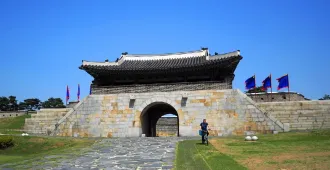 ทัวร์เกาหลี โซล ซูวอน อควาเรียมมีเดียอาร์ต FLYING SUWON ย่านซองซู