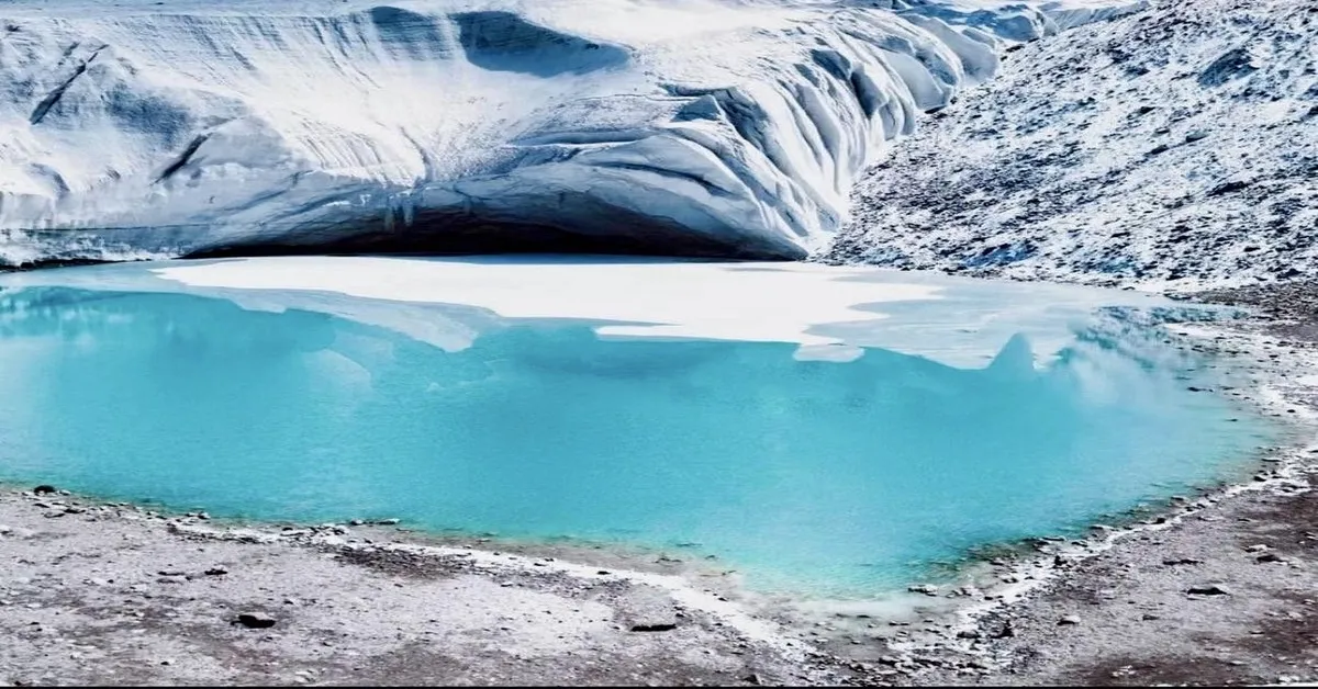 ทัวร์จีน ซินเจียงใต้ คัชการ์ ซีหนิง ชิงไห่ ทาชกูร์กัน ธารน้ำแข็งมุซทากห์อาตา ทะเลสาบไป๋ซาหู (ไม่ลงร้าน)