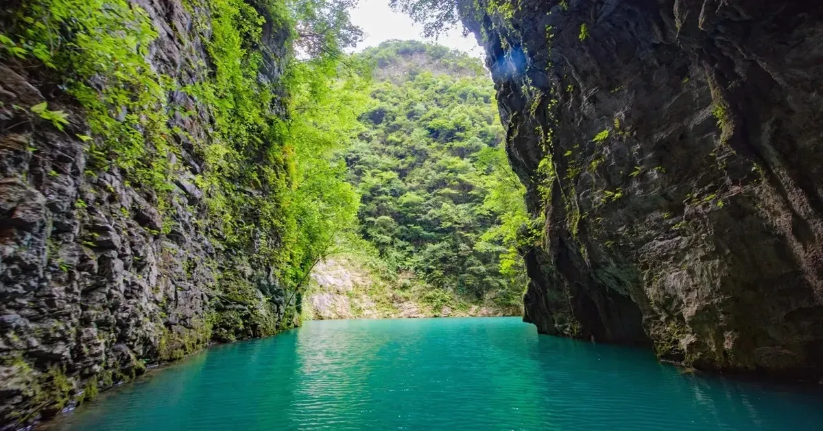 ทัวร์จีน บินตรงเอินซือ ดินแดนธรรมชาติสุดอลังการ มณฑลหูเป่ย (ไม่ลงร้าน)