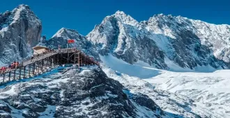 ทัวร์จีน คุนหมิง แชงกรีล่า ลี่เจียง ต้าหลี่ ภูเขาหิมะมังกรหยก นั่งรถไฟความเร็วสูง (ไม่ลงร้าน)