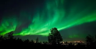 ทัวร์ฟินแลนด์ โรวาเนียมิ อิวาโล ล่องเรือตัดน้ำแข็ง ตามล่าแสงเหนือ นั่งรถลากสโนว์โมบิล เข้าชมหมู่บ้านซานตา นั่งกระเช้าขึ้นสู่ยอดเขาเลวี่