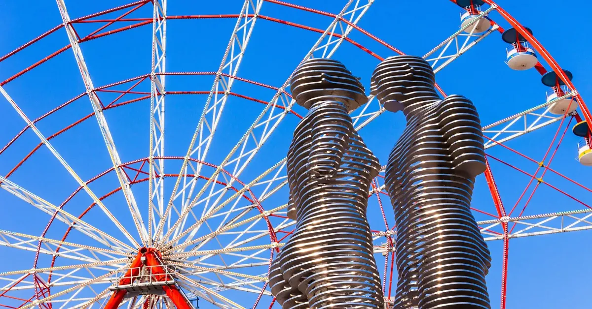 ทัวร์จอร์เจีย ทบิลิซี คาซเบกี้ ประติมากรรมความรัก Ali & Nino โบสถ์เกอร์เกตี้