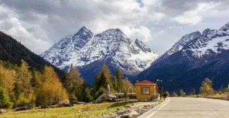 ทัวร์จีน  มหัศจรรย์ เฉิงตู ภูเขาสี่ดรุณี ชมใบไม้เปลี่ยนสี (ไม่ลงร้าน)