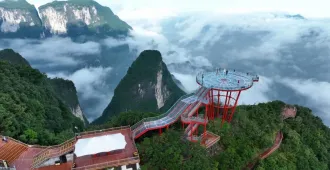 ทัวร์จีน ซุปตาร์ จางเจียเจี้ย ฝูหรงจิ๋น ภูเขาเจ็ดดาว ตึกมหัศจรรย์ 72 (ลงร้าน)