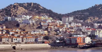 ทัวร์จีน ชิงเต่า อ่านฟู่ซาน หมู่บ้านประมงจื่อโข่ว ทุ่งพิงค์มอส