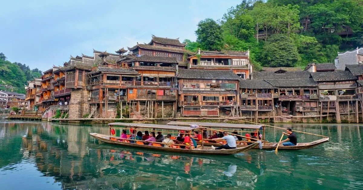 ทัวร์จีน ฉางซา จางเจียเจี้ย ฟูหรงเจิ้น เฟิ่งหวง ล่องเรือแม่น้ำถั่วเจียง