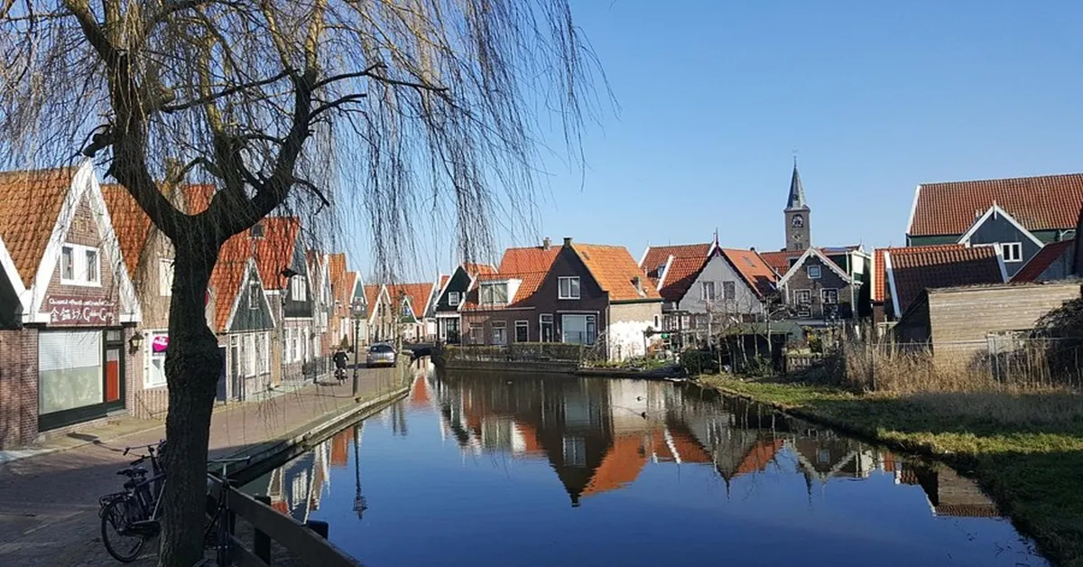Benelux France Luxembourg Belgium Netherlands Brussels Bruges Amsterdam Seine River Cruise Volendam Fishermen Village - ทัวร์เบเนลักซ์ ฝรั่งเศส ลักซ์เซมเบิร์ก เบลเยียม เนเธอร์แลนด์ บรัสเซลส์ บรูจจ์ อัมสเตอร์ดัม ล่องเรือแม่น้ำแซนน์ หมู่บ้านชาวประมงโวลันดัม