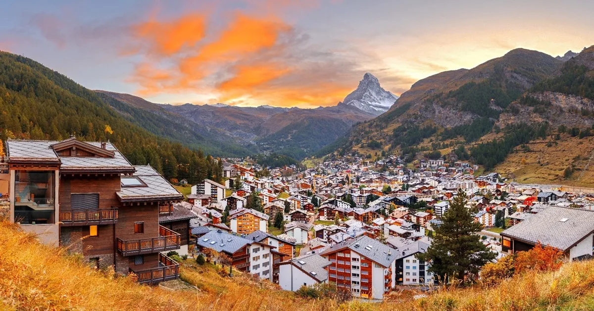 ทัวร์แกรนด์ สวิตเซอร์แลนด์ เจนีวา เซอร์แมท น้ำตกไรน์ ปราสาทชิลยอง ชมวิวยอดเขาแมทเทอร์ฮอร์น รถไฟไต่เขาลงจากยอดเขาจุงเฟรา