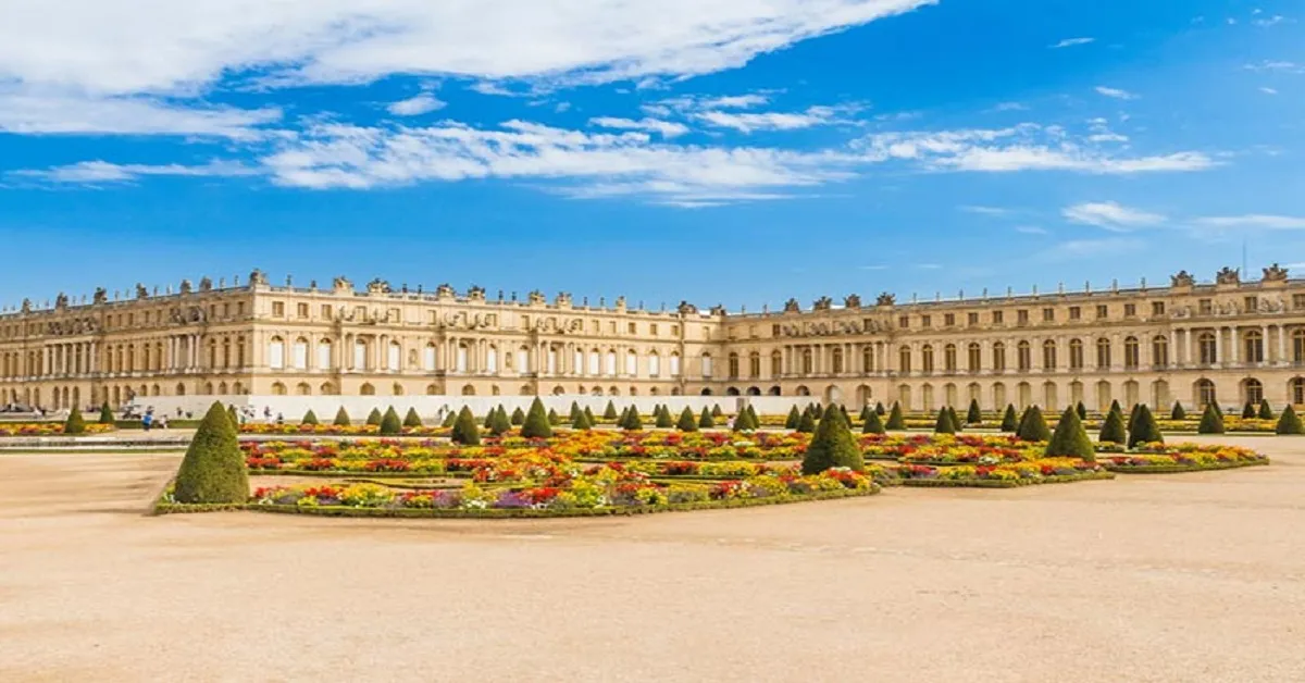 ทัวร์ฝรั่งเศส มองต์แซงต์ รูอ็อง ก็อง ปารีส พระราชวังแวร์ซายส์
