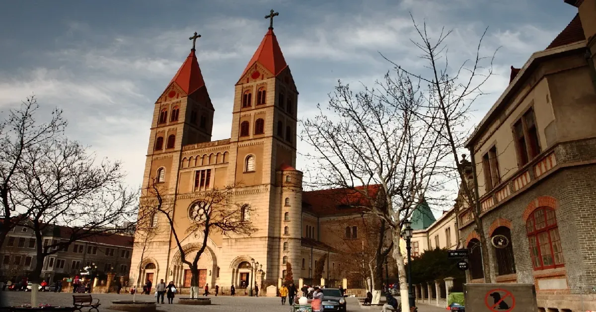 ทัวร์จีน ชิงเต่า ซานตง จี่หนาน สงกรานต์ลานสกี โบสถ์เซนต์ไมเคิล