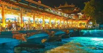 ทัวร์จีน เฉิงตู เมืองโบราณตูเจียงเยี่ยน ชมน้ำตาสีฟ้า ตึก IFS แพนด้าปีนตึก